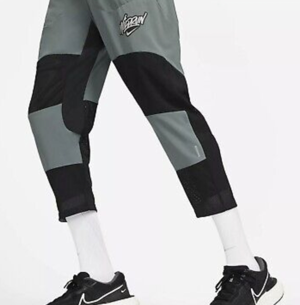 Men's Nike Phenom Elite Wild Running 7/8 Pants Hasta Black DA1152-387 - Picture 1 of 5